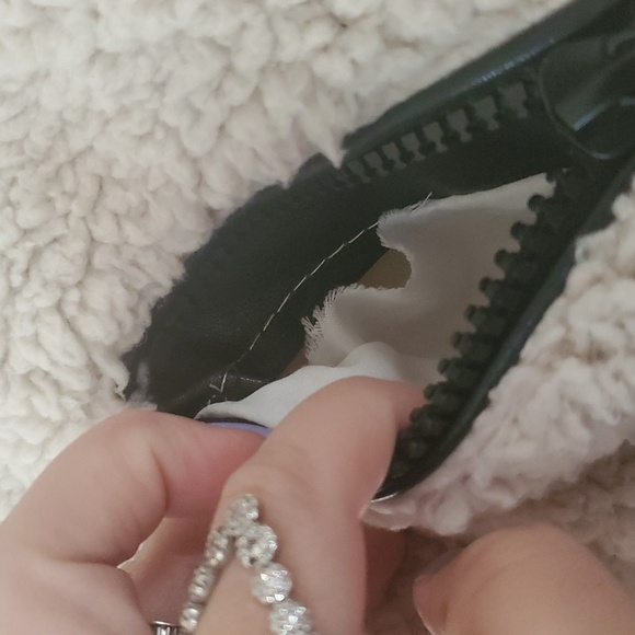 Blank NYC Sherpa Moto Jacket Size XS Faux Leather Details High Neck Pockets - Picture 5 of 16